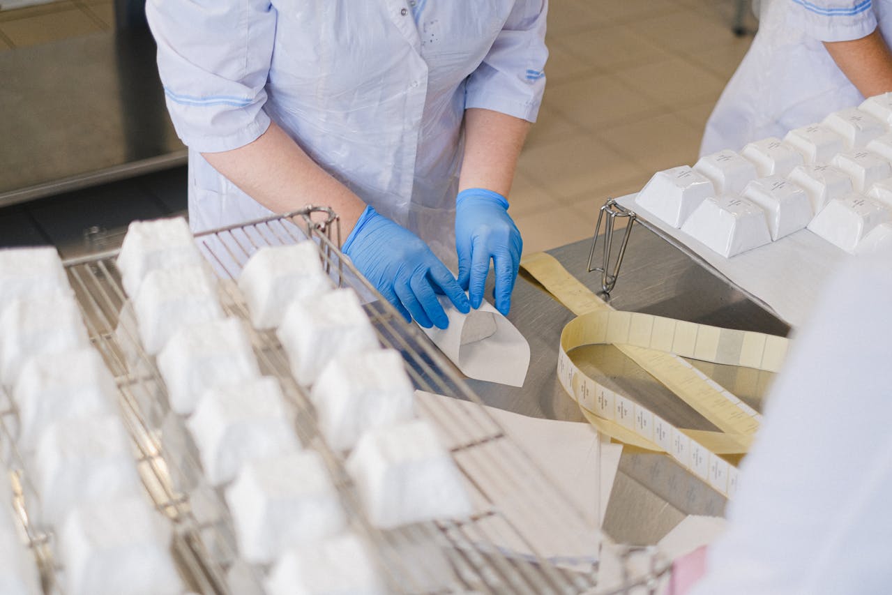 Food Processing Jobs Italy Salary 2025: Cheese & Pasta Production