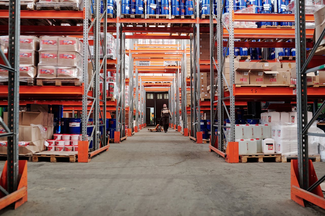 Warehouse Jobs Dublin Salary: What Tesco, Lidl, and Aldi Really Pay in 2025